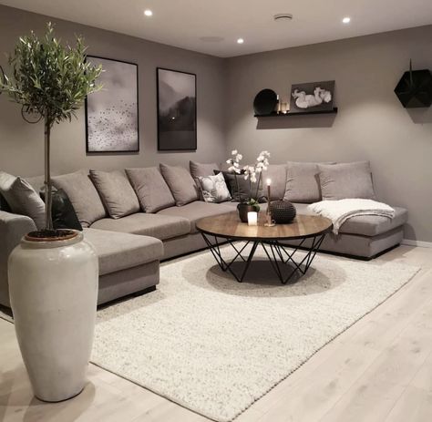 #livingroom #livingroomideas #livingroomdecor #livingroomdecorations #livingroomfurniture #livingroomdesigns #livingroomdecorideas #room #roomdecor #roomideas #roomdesign #home #homedecor #interior #interiordesign #grey #flowers #art #love