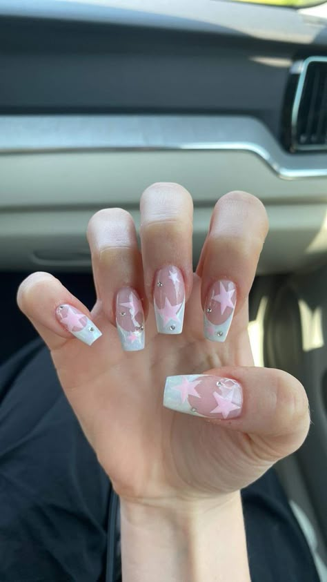 Really Cute Nails Acrylic, Fun Acrylic Nails Designs Summer, Pink Nail Ideas Square, French Tips Light Pink, Coffin Shaped Nails Designs, Y2k Acrylics, Cute Square Nail Designs, French Tips Pastel, Simple Y2k Nails