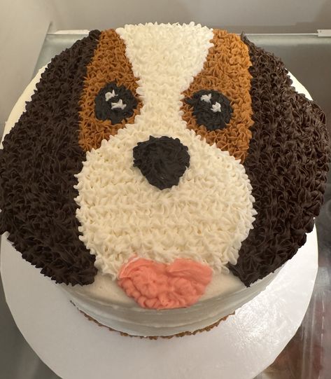 Beagle Cake, Dog Beagle, Creative Cake Decorating, Creative Cakes, Bday Party, Cake Pops, Cupcake Cakes, Cake Decorating, Cake