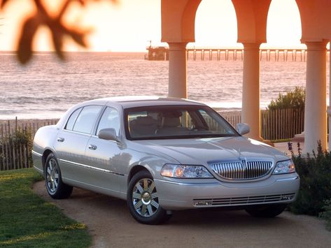 Lincoln Town Car 2003, Lincoln Motor Company, Lincoln Motor, Mercury Marauder, Lincoln Cars, Ford Lincoln Mercury, Car Pics, Town Car, Lincoln Town Car