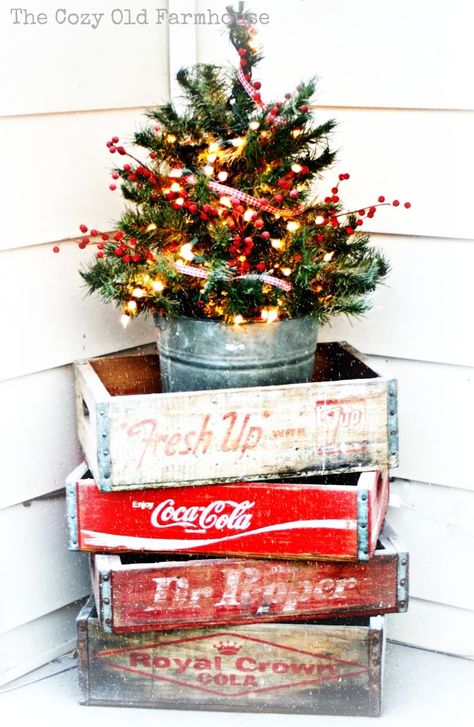 Vintage Decor - old "pop" crates stacked to hold tiny tree - A Farmhouse Christmas - The Cottage Market Best Outdoor Christmas Decorations, Vintage Soda, Christmas Porch, Wooden Crates, Christmas Display, Noel Christmas, Merry Little Christmas, Country Christmas, Christmas Love