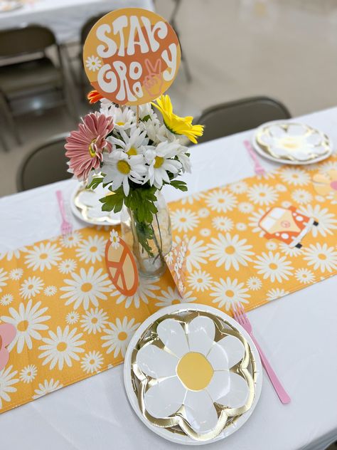 Groovy One Table Centerpiece, Groovy One First Birthday Table Decor, Groovy Birthday Party Table Decor, Groovy Birthday Party Table Set Up, 60s Theme Table Decor, Groovy Centerpieces, Groovy One Table Decor, Groovy One Centerpiece Ideas, Groovy Centerpiece Ideas