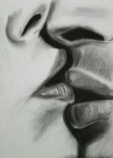 Easy Charcoal Drawings, Charcoal Drawing Tutorial, Pencil Drawing Pictures, Pencil Drawings Of Love, Kissing Drawing, Abstract Pencil Drawings, Drawing Hair, Charcoal Drawings, Charcoal Sketch