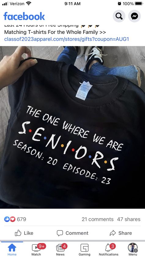 Senior Hoodies Design Ideas 2024, Senior Jackets Design Ideas, Matric Jackets, Senior Hoodies Design Ideas, Senior Hoodies, Hoodies Design Ideas, Graduation Shirts For Family, Cap And Gown Pictures, Nursing Graduation Pictures