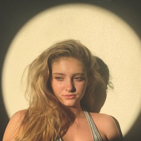 Willow Shields, Six Girl, Female Faceclaims, Clubbing Aesthetic, Beauty Goals, Tan Skin, Cute Celebrities, The Hunger Games, Research Report