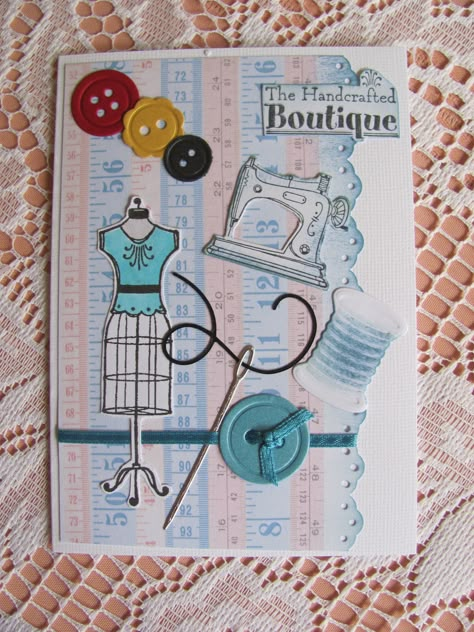 Sewing Scrapbook, Stitching File Cover Decoration, Stitching File Cover Decoration Ideas, Fashion Design Record Book, Fashion Design File Decoration, Stitching File Decoration Idea, Embroidery File Cover Decoration, Textile File Cover Ideas, Fashion Designer File Decoration