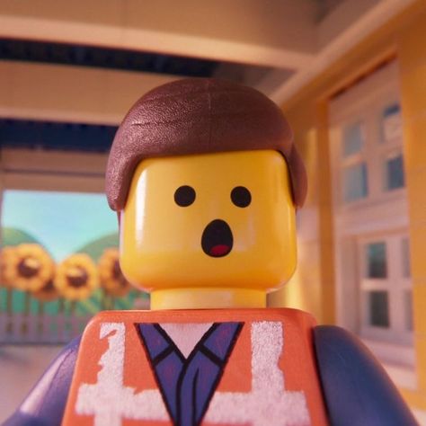 Emmett The Lego Movie, The Lego Movie Aesthetic, Emmet The Lego Movie, Emmet Lego Movie, Emmet Brickowski, Lego Movie Characters, Emmet Lego, Lego Stickers, Whatsapp Theme