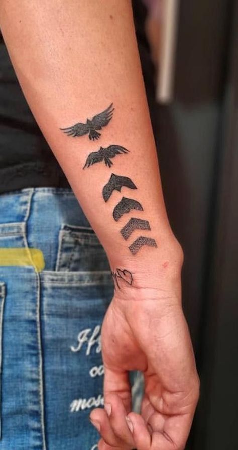 Small Hand Tattoo For Men, Tatoos Men Hand Ideas Simple, Forearm Tattoos Men Small, Cool Wrist Tattoos For Guys, Wrist Tattoo For Men, Wrist Tattoo Men, Small Forearm Tattoo Men, Mens Wrist Tattoos, Simple Arm Tattoos For Guys