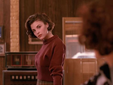 Costuming Peaks - Audrey Horne in Season 1 - Twin Peaks Blog Audrey Twin Peaks, Donna Hayward, Twin Peaks Fashion, Audrey Horne, Sherilyn Fenn, Black Lodge, Laura Palmer, Hollywood Boulevard, After Life