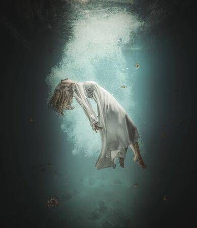 Underwater People Concept Art, White Dress Underwater, Women In Water Drawing, Woman Under Water Photography, Floating Woman Drawing, Floating Woman Tattoo, Head Under Water Drawing, Floating Woman Reference, Floating In Water Art