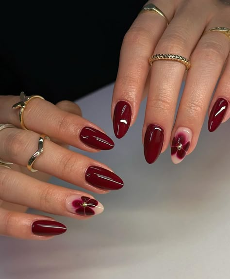 Burgundy Nail Designs, Red Nail Art Designs, Maroon Nails, Red Acrylic Nails, Winter Nail Ideas, Subtle Nails, Pointed Nails, Formal Nails, Burgundy Nails