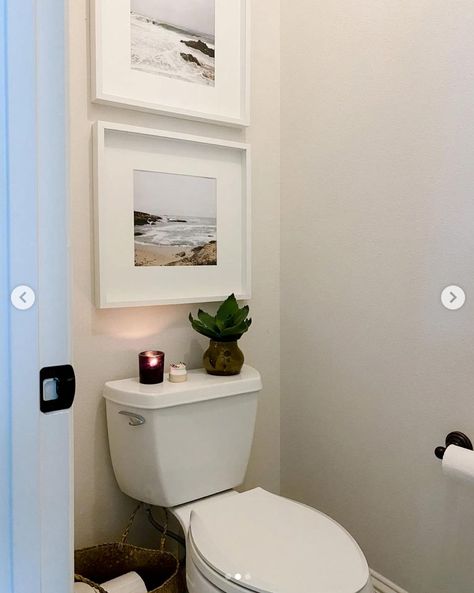 Choosing art for the bathroom is a bit of a balancing act. I've asked six designers and stylists on Instagram for their best tips... Easy Bathroom Makeover, Wc Decoration, Toilet Room Decor, Toilet Room, Small Toilet, Closet Decor, Casa Vintage, Simple Bathroom, Bathroom Renos