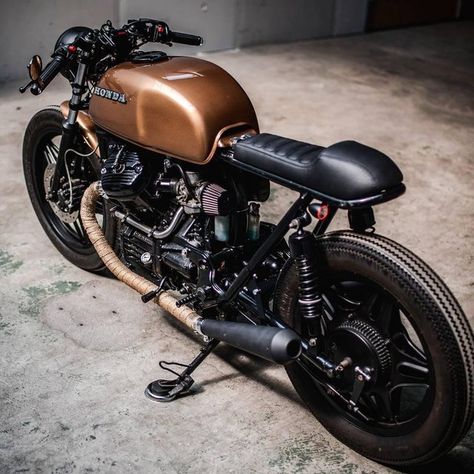 Cb 450 Cafe Racer, Jawa 350, Cx500 Cafe Racer, Cafe Moto, Custom Bikes Cafe Racers, Cb 450, Suzuki Cafe Racer, Brat Cafe, Honda Cx500