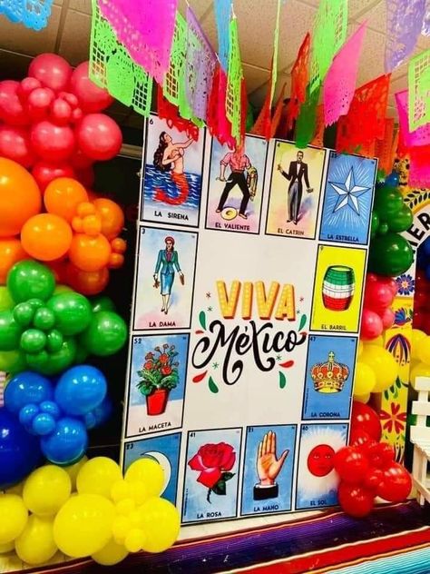 Loteria Party Ideas Decoration, Loteria Party Ideas, Fiesta Mexicana Ideas, Mexican Theme Party Decorations, Mexican Birthday Parties, Mexican Themed Weddings, Mexican Independence, Hawaiian Party Decorations, Mexican Birthday