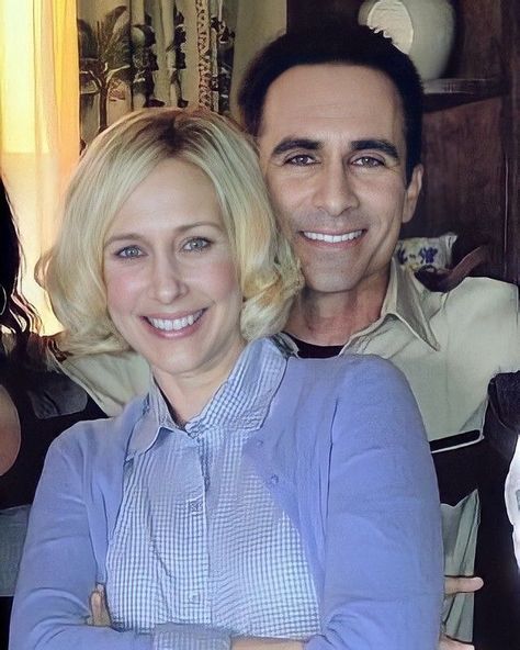 Vera Farmiga And Nestor Carbonell, Bates Motel Cast, Los Warren, Nestor Carbonell, Ed E Lorraine Warren, Norma Bates, Lorraine Warren, Vera Farmiga, Bates Motel