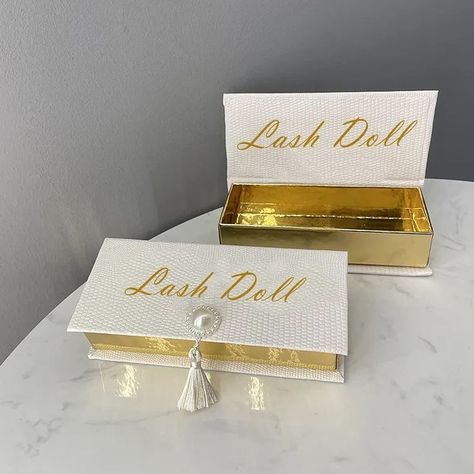 Lash Box Packaging Ideas, Lash Essentials, Box Packaging Ideas, Custom Eyelashes, Lashes Wholesale, Eyelashes Packaging, 25mm Lashes, Lashes Packaging, Lash Packaging