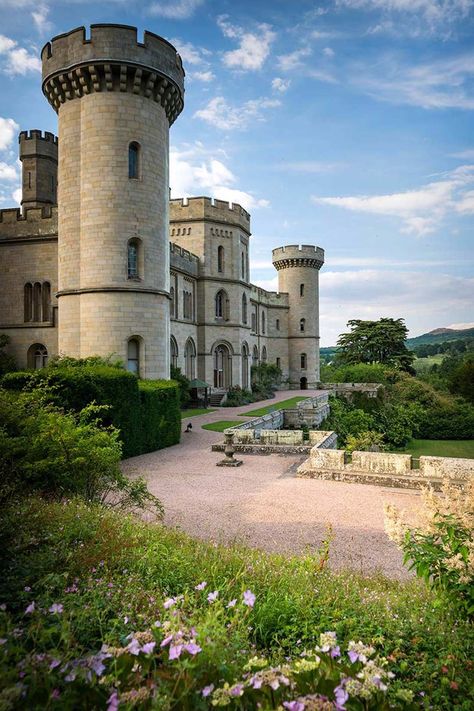 Exterior of Eastnor Castle wedding venue on a sunny day with manicured lawns and ground Eastnor Castle Wedding, Castle Wedding Venues, Eastnor Castle, Venue Ideas Wedding, Wow Wedding, Castle Wedding Venue, Venue Inspiration, Wedding Venue Inspiration, Rock My Wedding