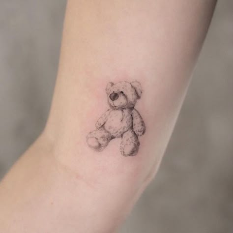 Childhood Teddy Bear Tattoo, Fine Line Teddy Bear Tattoo, Tiny Teddy Bear Tattoo, Cute Teddy Bear Tattoo, Cute Bear Tattoo, Stuffed Animal Tattoo, Teddy Tattoo, Baby Bear Tattoo, Bear Claw Tattoo