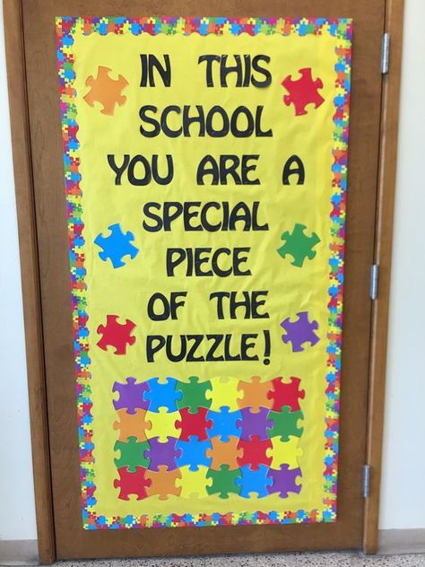 Puzzle Bulletin Boards, Bulletin Board Template, Puzzle Piece Template, Inspirational Bulletin Boards, Elementary Bulletin Boards, Toddler Teacher, School Board Decoration, School Door Decorations, Preschool Bulletin