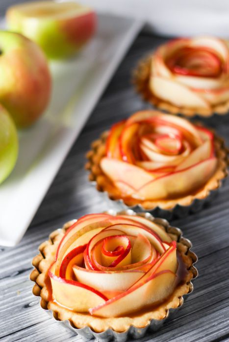 Caramel Apple Tartlets, Apple Tartlets, Fall Desserts Easy, Fall Dessert Recipes, Christmas Dessert, Double Barrel, Apple Desserts, Fall Treats, Christmas Cooking