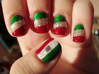 (Mex) Independence Day Nails! Mexican Flag Nails, Mexican Nails, Nail Room Ideas, Flag Nails, Mexican Independence Day, Cute Nail Polish, Makeup Hacks Beauty Secrets, Mexican Flag, Holiday Nails