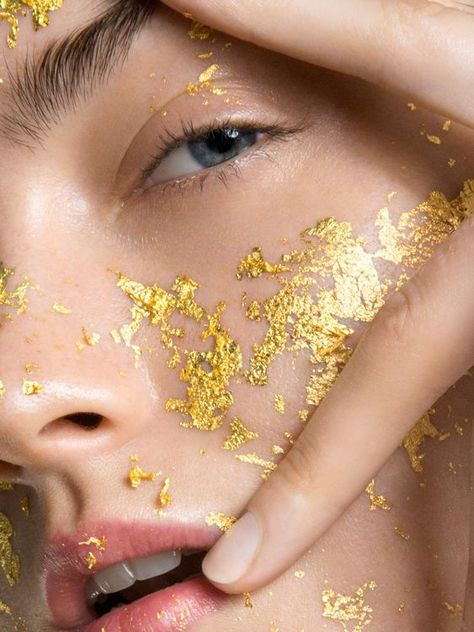 Gold Face Mask, Gold Mask, Gold Face, Gel Mask, Peel Off Mask, Irina Shayk, Skin Care Essentials, Facial Care, Facial Skin Care