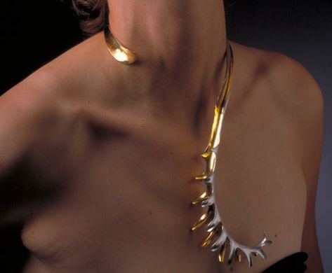 Alexandra Hart | Spiraling Nudibranch Necklace Conceptual Jewelry, Unusual Accessories, Avant Garde Jewelry, Sculptural Jewelry, Sunflower Necklace, Gold Jewelry Necklace, Metal Projects, Feather Necklaces, Metal Sculpture