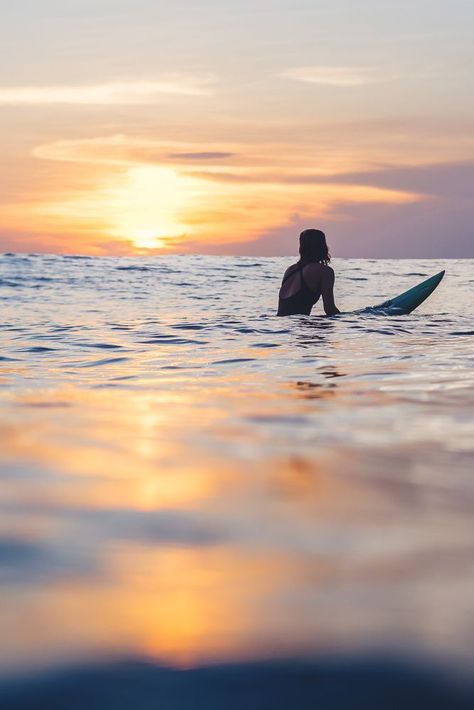 pinterest:@henrietta_Wri Alana Blanchard, Adventure Summer, Mavericks Surfing, Surf Vibes, Eco Warrior, Surfboard Design, Surf Lesson, Surf Life, Burton Snowboards