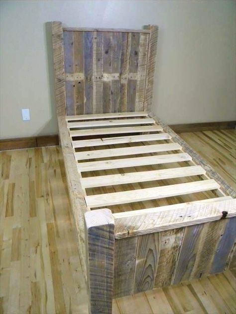 Elegant Pallet Bed Beds & Headboards Pallet Twin Beds, Bed Frame Diy, Wood Twin Bed, Wooden Pallet Beds, Pallet Bed Frame, Reclaimed Wood Headboard, Diy Pallet Bed, Pallet Headboard, Pallet Beds