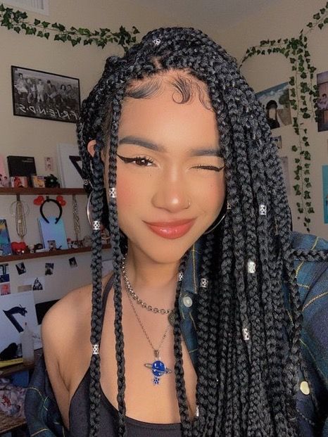 Braids For 3b Curly Hair, Medium Braids Hairstyles, Aesthetic Box Braids, Natural Box Braids, Tia Hair, Female Hairstyles, Hairstyles List, Cute Box Braids, Twisted Hair