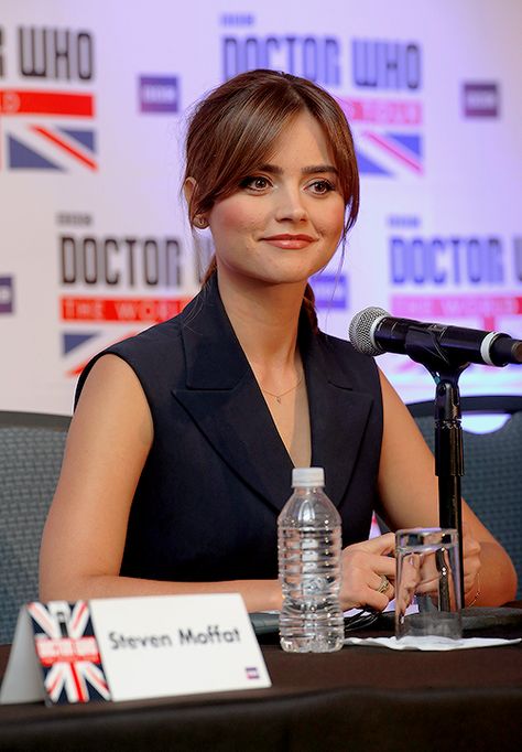 Jenna Coleman Style, Jenna Louise Coleman, Bangs With Medium Hair, Jenna Coleman, Haircuts For Long Hair, Hair Envy, Long Bob, Grunge Hair, Brunette Hair