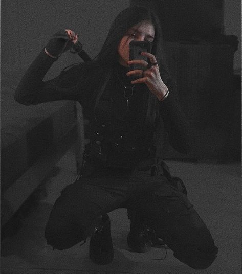 Female Black Outfit, Robber Outfit, Combat Clothes, Tech Wear, Ginger Black, Techwear Fashion, Rock N Roll Style, Alt Girls, Alt Style