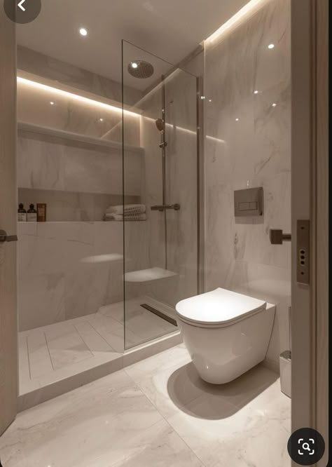 White Bathroom Small Ideas, Ensuite Design Ideas, Luxury Tiny Bathroom, Luxury Small Bathroom Ideas, Small Room With Bathroom, Bathroom Small Space Ideas, Small Bathroom Ideas Marble, Luxurious Small Bathrooms, Shower Area Ideas