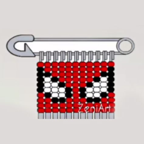 ₊˚.🕸️🕷️⋆☾⋆⁺₊✧ᶻ Safety Pin Spiderman, What To Make With Safety Pins, Safety Pin Beads Ideas, Safety Pin Beaded Pins, Safety Pin Bead Art, Pin Beads Ideas, Pony Bead Keychain Patterns Easy, Beaded Safety Pin Patterns, Cute Beaded Keychains