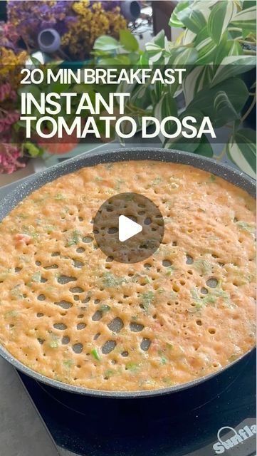 Tomato Dosa Recipe, South Indian Dinner Recipes, Instant Dinner Recipes Indian, Instant Breakfast Recipes Indian, Suji Recipes Indian, Instant Dosa Mix Recipe, Benne Dosa Recipe, Suji Recipe, Tomato Chutney Recipes For Dosa