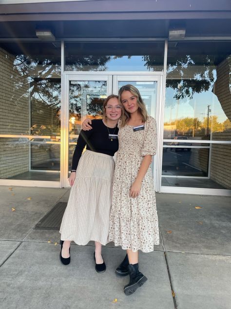 Lds Missionary Outfits Sisters, Lds Church Outfits, Lds Outfits, Sister Missionary Shoes, Lds Sister Missionary Outfits, Christian 2024, Mission Dresses, Modest Feminine Outfits, Mormon Outfits