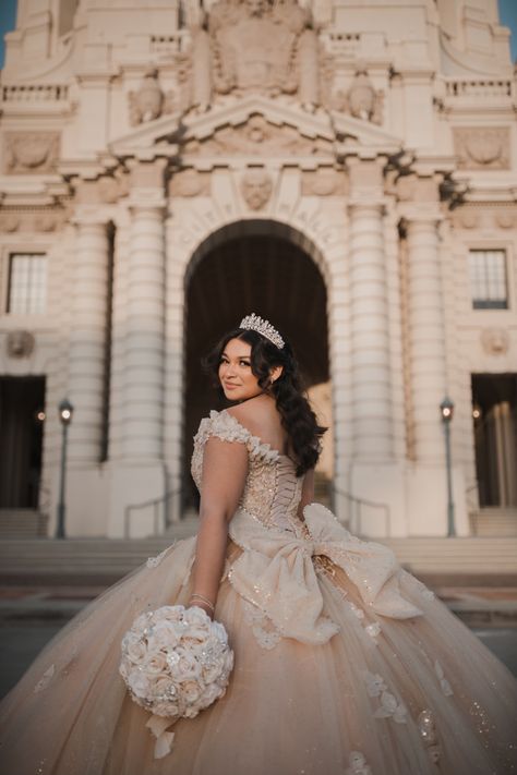 Quince Poses With Chambelan, Twin Quinceanera Photoshoot Ideas, Pasadena City Hall Photoshoot Quince, Quinceanera Portraits Photo Ideas, Quince Picture Ideas Photography, Quinceañera Photoshoot Ideas With Court, Quinceñera Photos, Pasadena Photoshoot, 15 Pictures Ideas