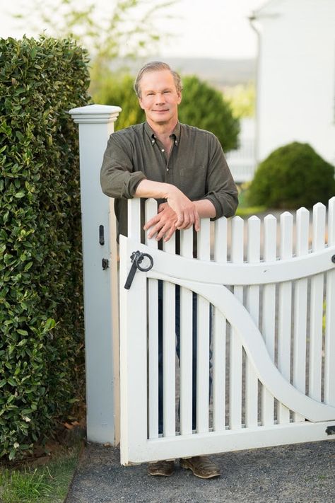 P. Allen Smith Garden Designer – P. Allen Smith P Allen Smith, Herb Garden In Kitchen, Rare Roses, Life Mission, Potager Garden, Garden Designer, Wall Garden, English Country House, Rare Breed