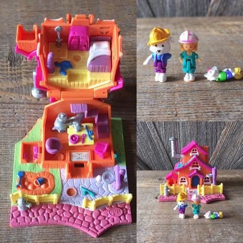 Vintage Polly Pocket Set {Dog House Pollyville COMPLETE Compact Polly Pocket} Bluebird 1994 Animal W Funky House, Vintage Polly Pocket, Polly Pockets, History Queen, 1980s Toys, Haunted History, Strange History, Is A Girl, Asian History