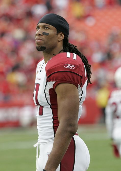 Arizona Cardinals WR Larry Fitzgerald..  to2ne Squat Variations, Larry Fitzgerald, Sports Hero, Nfl Arizona Cardinals, Fantasy Sports, Nfl Players, Nhl Hockey, Fantasy Football, Arizona Cardinals