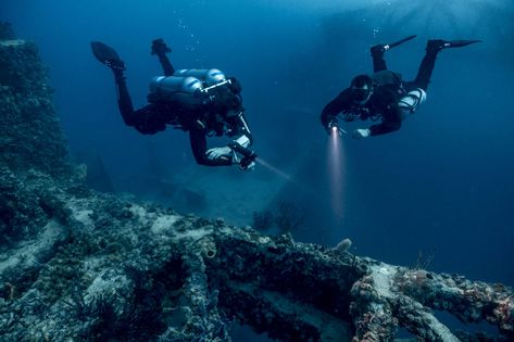 Dive Courses 9 Scuba Diving Lessons, Scuba Diving Certification, Technical Diving, Rescue Diver, One Step Beyond, Scuba Gear, Scuba Dive, Scuba Diver, Open Water