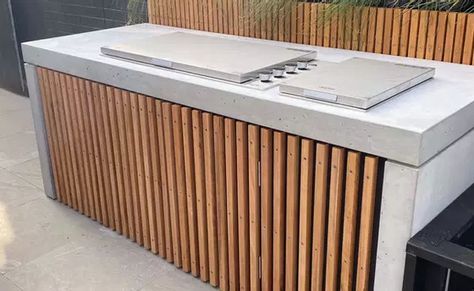 Outdoor Concrete Kitchen with Timber Battens | outdoor kitchen & architectural concrete Kitchen Ideas Concrete, Concrete Front Steps, Concrete Studio, Concrete Outdoor Kitchen, Architectural Concrete, Outdoor Fridge, Outdoor Bbq Area, Timber Battens, Outdoor Barbeque