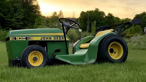 Rat Rod Lawn Mower, Racing Mower Build, Lawn Mower Go Kart, Race Mower, Mud Mowers, Racing Lawn Mower, Racing Mower, Lawn Mower Racing, John Deere Lawn Mower