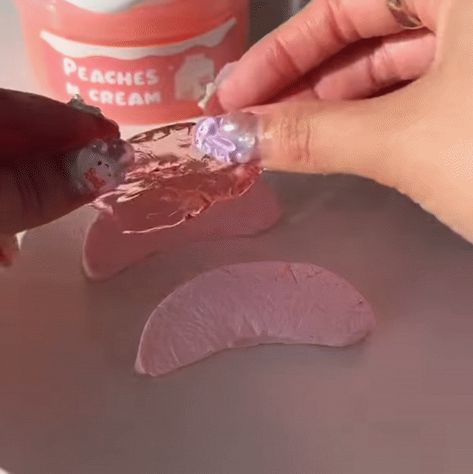 peaches n’ cream slime stim gif 🍋 (2) (source: @og_slime on youtube) Peach Stim Gif, Slime Stim Gif, Stimboard Clips, Slime Gif, Silly Gifs, Stimboard Gifs, Sensory Images, Stim Gifs, Ice Popsicle