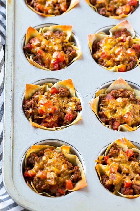 Taco cups baked in a muffin tin. Taco Cups In Muffin Tin, Tacos In A Cup, Taco In A Cup, Taco In Cupcake Pan, Ground Beef Cups Muffin Tins, Mexican Muffin Tin Recipes, Cupcake Pan Recipes Dinner, Taco In Muffin Pan, Muffin Pan Taco Cups