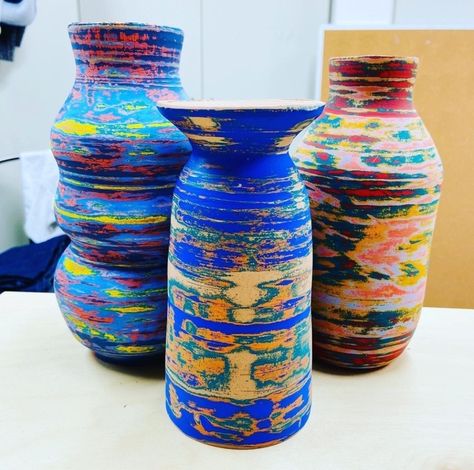 Why yes, THE Seth Rogen is a potter and made these fab vases! Everyday I find it weird how proud I am of strangers and their creations. #contemporaryclay #contemporaryceramics #functionalpottery #ceramics #pottery #keramik #apotterslife #ceramic #clay #pottersofinstagram #cremerging #handmade #instapottery #makersgonnamake #makersmovement #modernhandmadedesign #nothingisordinary #handmadepottery #designtrend #interiordesign #ceramicart #handmadeceramics #moderncraft #moderndesign #instapottery Seth Rogan, Seth Rogen, Ceramic Shop, Modern Crafts, Functional Pottery, Sgraffito, Contemporary Ceramics, Ceramic Vases, Pottery Ideas