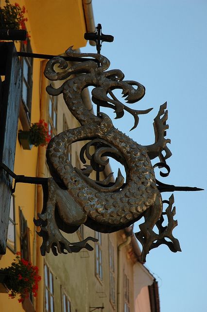 Symbol of the "Order of the Dragon" at Birthplace of Vlad Dracula | Flickr - Photo Sharing! Dragon Architecture, Sighisoara Romania, Vlad Dracula, Order Of The Dragon, Vlad Tepes, Dracula Castle, Vlad The Impaler, Dragon Sculpture, The Order