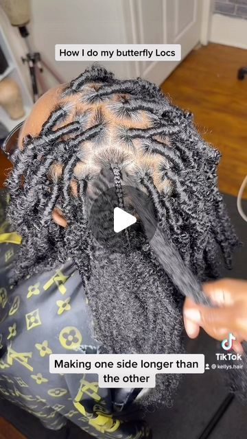 Kellys Hair on Instagram: "How to: Butterfly Locs #explorepage✨ #viralreels #viralvideos #viralpost #viral #braidtutorial #loctutorial #butterflylocsatl" Butterfly Locs How To, How To Do Butterfly Locs, Butterfly Locs Tutorial, How To Do Butterfly, Crochet Butterfly Locs, Butterfly Locs Hairstyle, Butterfly Locks, How To Make Butterfly, Butterfly Video