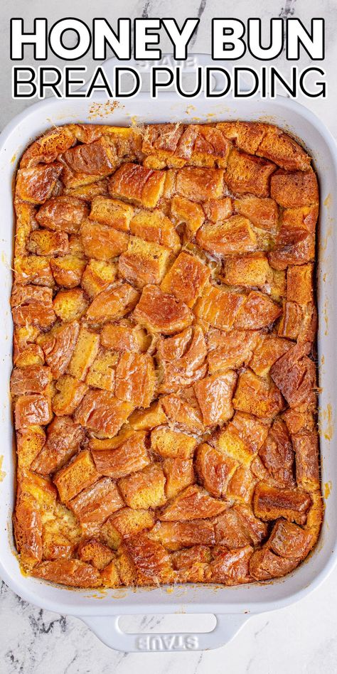 Honey Bun Bread Pudding turns yummy snack treats into a holiday worthy dessert! You can even prep it ahead of time and bake when you're ready! #AppetizersAndDesserts #honeybun #breadpudding #dessert #thanksgiving #christmas #makeahead #custard #cinnamon #vanilla @thelittledebbie Quick Desert Recipes, Breadpudding Dessert, Custard Bread Pudding, Donut Bread Pudding, Bun Bread, Dessert Thanksgiving, Honey Bread, Honey Bun, Baking Bread Recipes