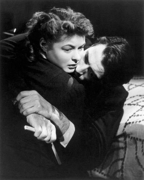 Ingrid Bergman and Gregory Peck in Spellbound (1945) George Hurrell, Gregory Peck, Hollywood Cinema, Hollywood Men, Ingrid Bergman, Good Cigars, Couples Images, Alfred Hitchcock, American Actors